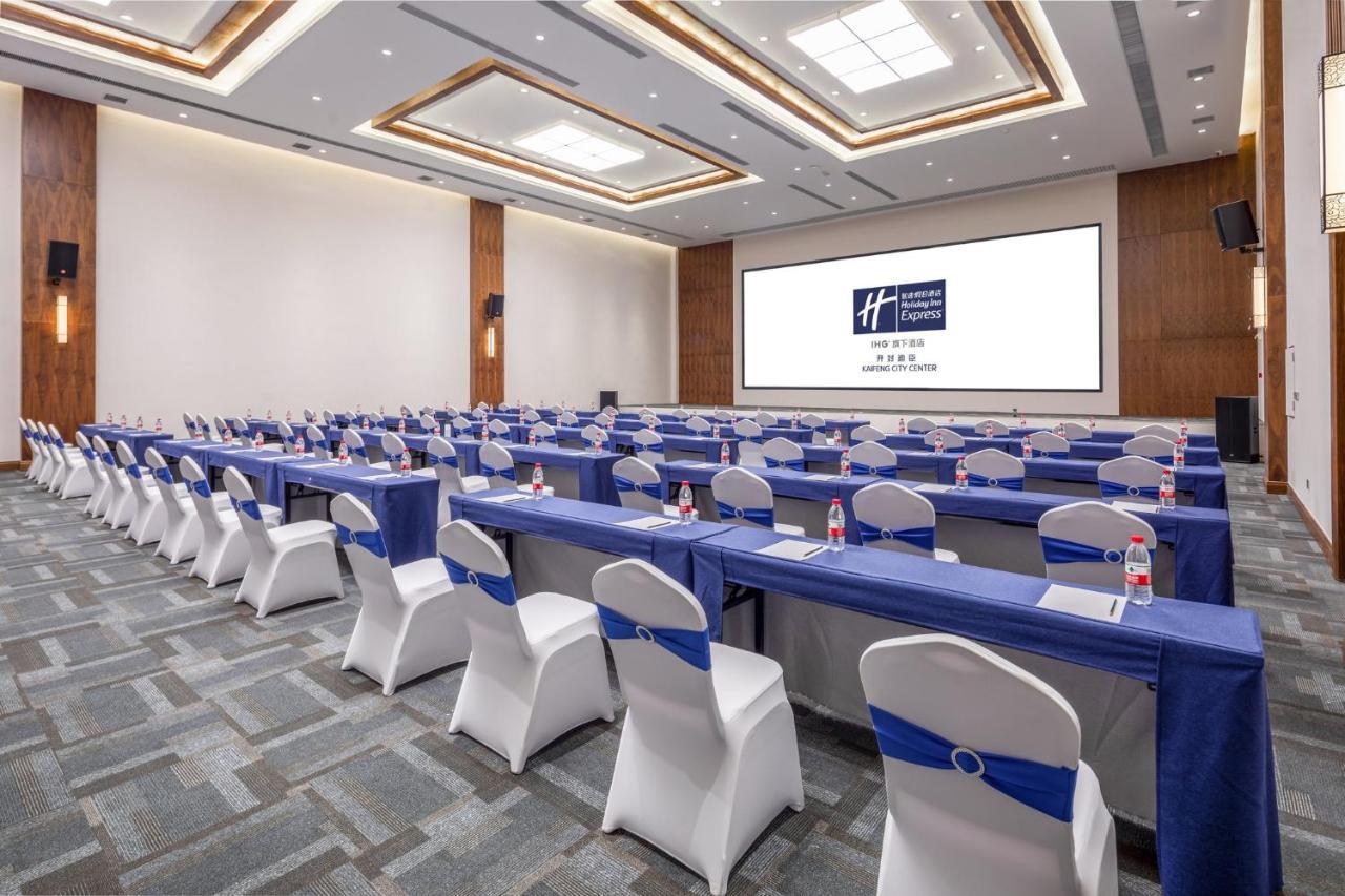 Holiday Inn Express Kaifeng City Center By Ihg Exterior photo